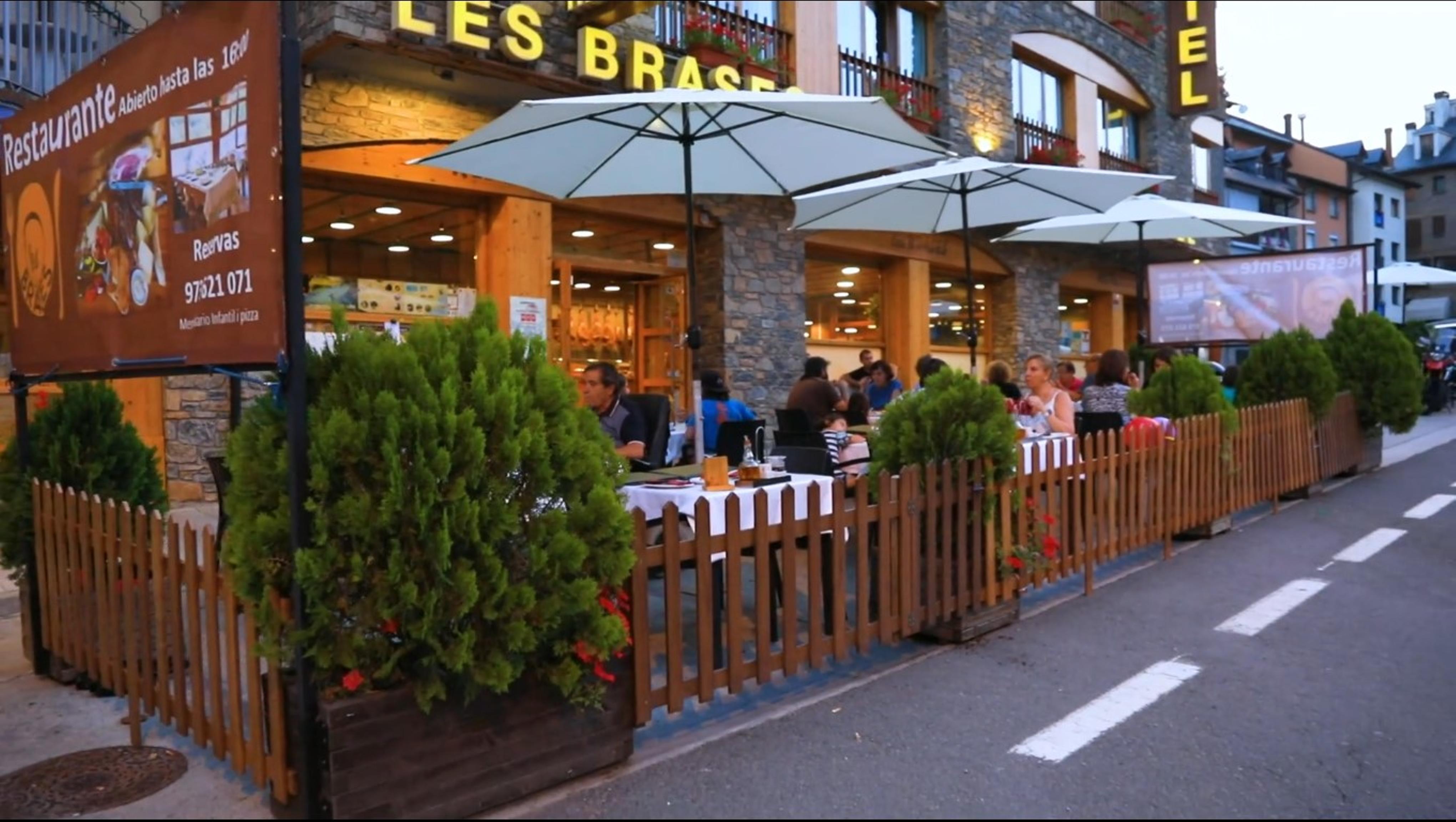 Hotel Restaurant Les Brases Сор Екстер'єр фото